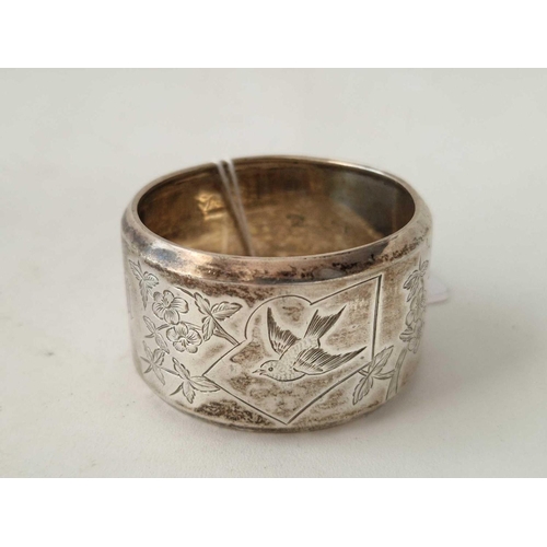 810 - A good Victorian aesthetic napkin ring, Birmingham 1880 by GU, 24g