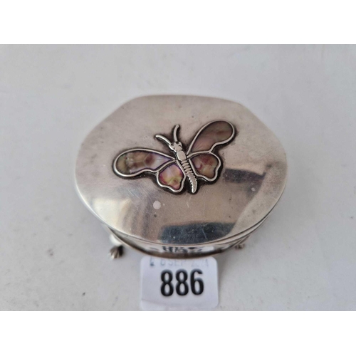 886 - An oval ring box with applied MOP butterfly to cover, 3 inches wide