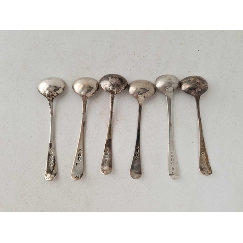 926 - Six Georgian OE pattern salt spoons, 62g