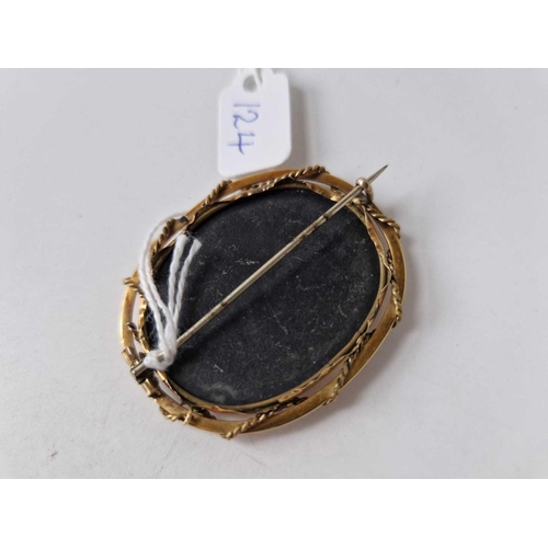 124 - A pietra dura brooch in gold mount