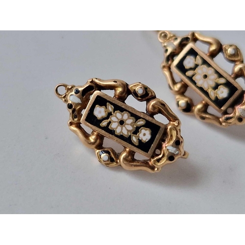 125 - A pair of gold and enamel French earring mounts