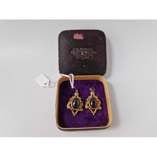 19 - A PAIR OF VICTORIAN STYLE EARRINGS WITH CABOCHON GARNETS 9CT 13.8 GMS BOXED