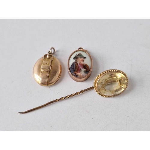 221 - A pinchbeck seal porcelain fob stick pin and locket