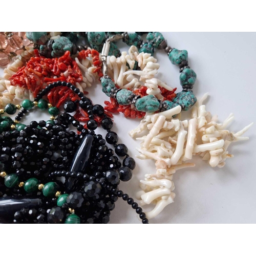 222 - A quantity of assorted beads and necklaces