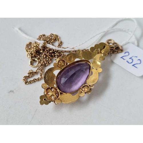 252 - A VICTORIAN HIGH CARAT AMETHYST PENDANT ON 9CT GOLD CHAIN 16.5 INCH BOXED