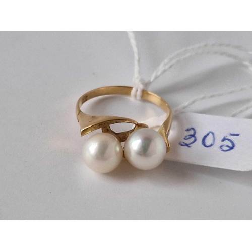 305 - A twin pearl cross over ring 9ct size l 3.2 gms