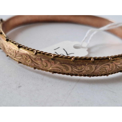 79 - An Ornate Victorian 9ct bangle 7.2g