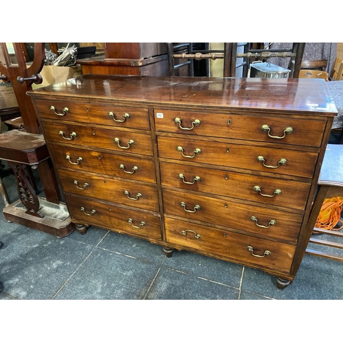 1712 - An unusual Early 19th Century double chest with Ten drawers, turned feet, 5ft wide