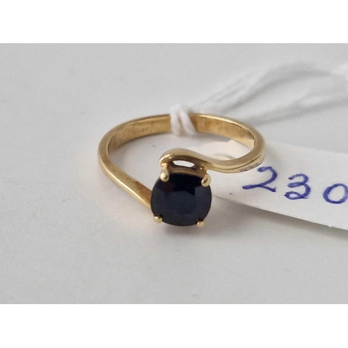 230 - A solitaire sapphire ring 14ct gold size K 2.3 gms