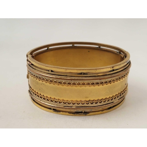 368 - Impressive Antique Victorian pinchbeck cuff bangle with Etruscan decoration to the front