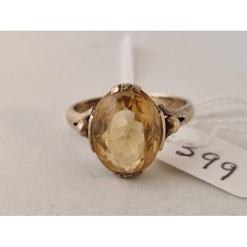 399 - A 8ct .333 a large citrine gents ring size W 5.9 gms