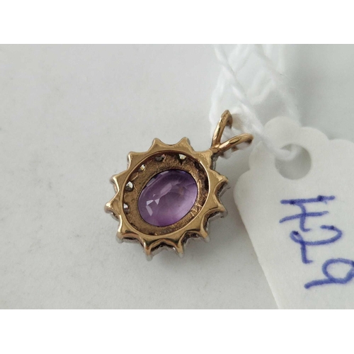 429 - A stone set pendant 9ct 1.9 gms