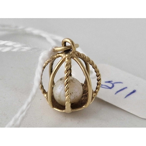 511 - A cage with pearl pendant 9ct 2.4 gms