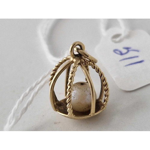 511 - A cage with pearl pendant 9ct 2.4 gms