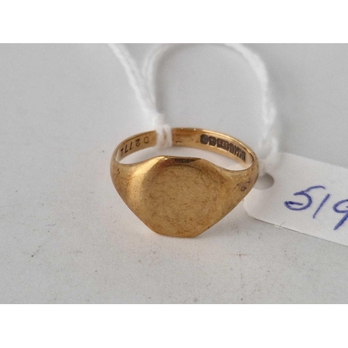 519 - A plain signet ring 9ct size Q 3.4  gms