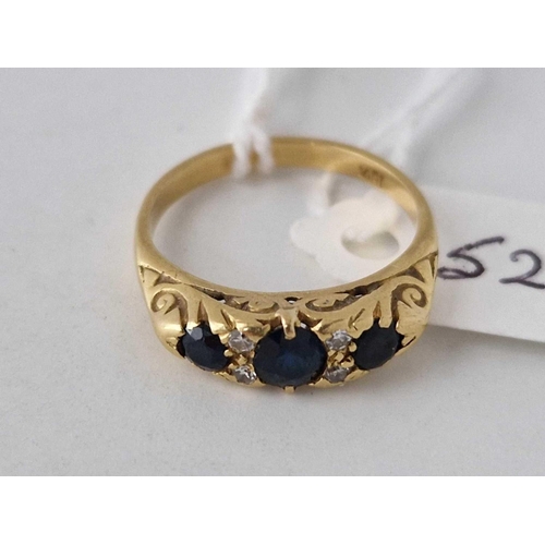 525 - A SEVEN STONE SAPPHIRE AND DIAMOND RING 18CT GOLD SIZE M 4.2 GMS