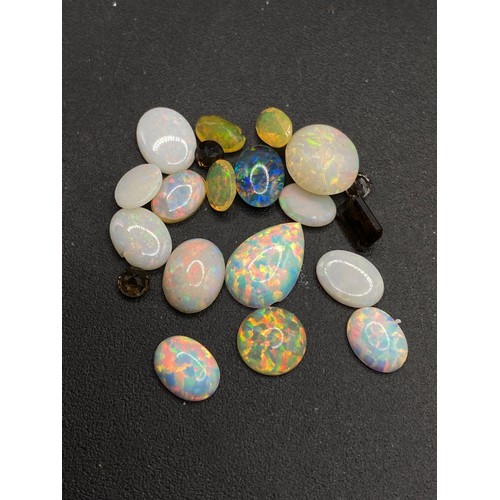 461 - Ex Jewellers Stock - Bag of Assorted Opal Gems