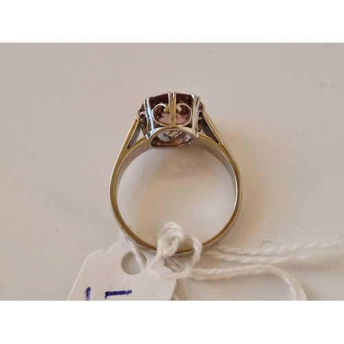 10 - 18ct white gold hallmarked single stone ring set with a pink tourmaline, size P, 5.5g