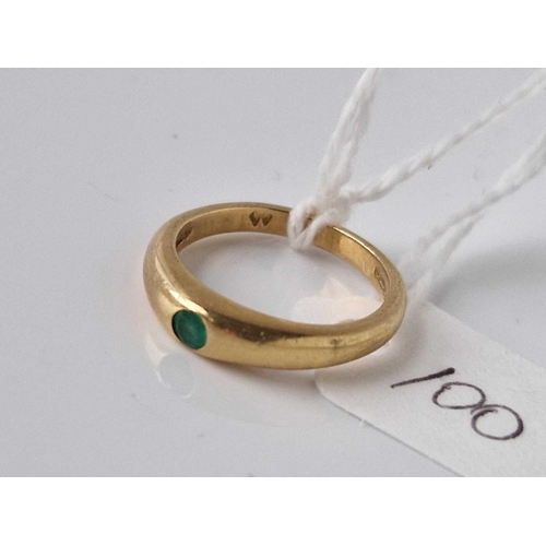 100 - A signet ring with and emerald 18ct gold size H 3.3 gms