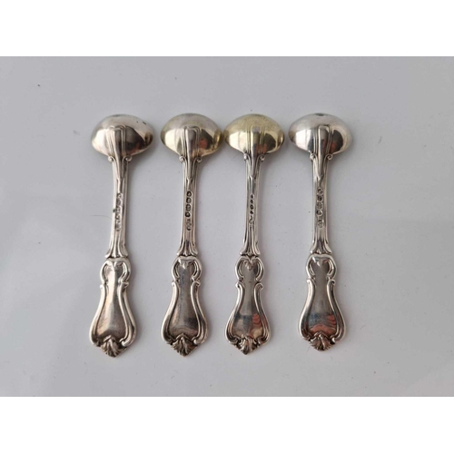 1011 - A good set of four Early Victorian salt spoons, London 1841 by EE?, 109g