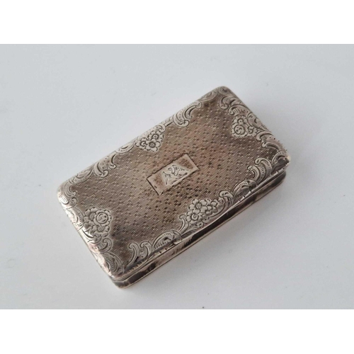 1043 - 19C French snuff box with engraved hinged cover. 2.5 in wide 40gms