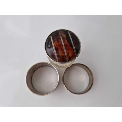 1045 - Silver and tortoiseshell mounted jar and two napkin rings