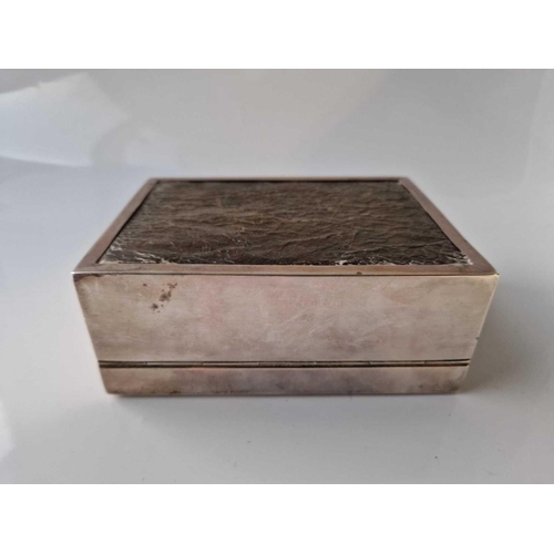 1068 - Rectangular cigarette box with engine turned cover 5 in wide. Birmingham 1938