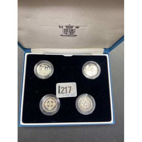 1217 - Proof silver �1 coins (4)