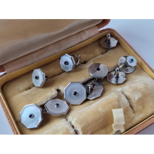 128 - A case of cufflinks and studs