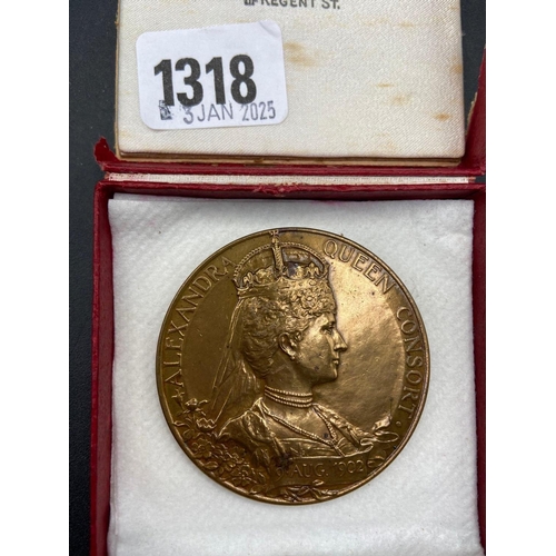 1318 - Edward VII official Medallion large