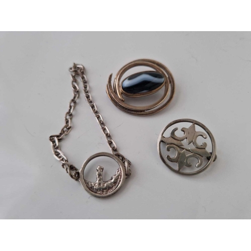 180 - A ORTAK MALCOLM GRAY three items of silver jewellery two brooch and a bracelet