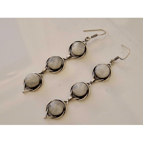 463 - A pair of silver moonstone drop earrings