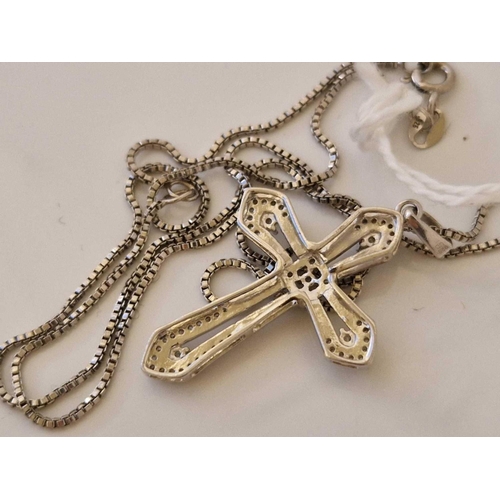 464 - A silver and diamond cross pendant necklace 18 inch