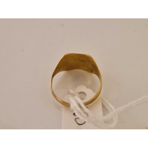 480 - A plain signet ring 9ct size R 3.3 gms