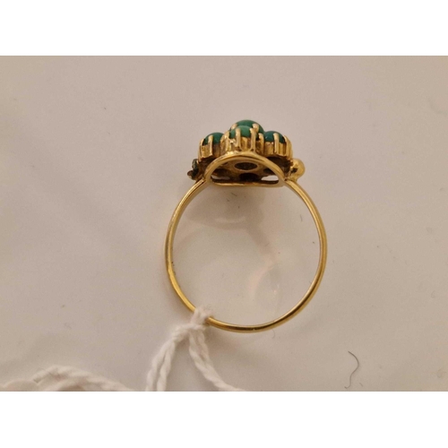 568 - A turquoise ring 9ct size Q 2.7 gms