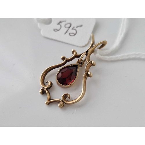 595 - A garnet set pendant 9ct 2.8 gms