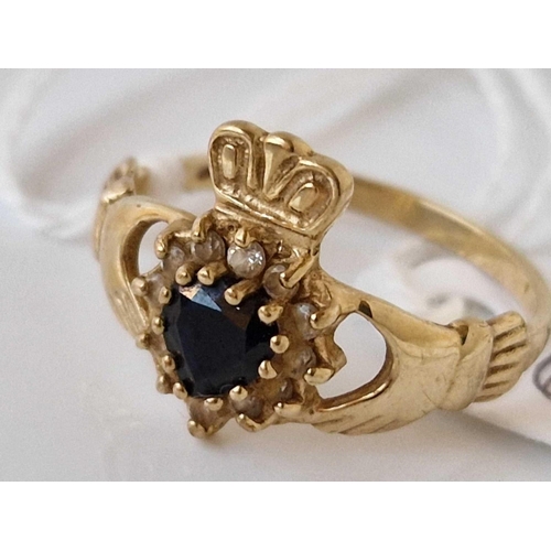 614 - A Claddagh ring size Q  9ct 2.3 gms