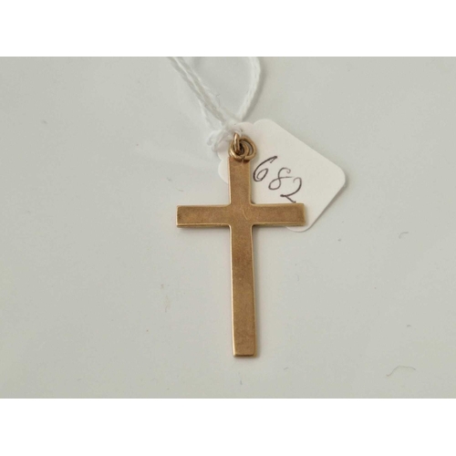 682 - A 9ct cross 2.9 gms