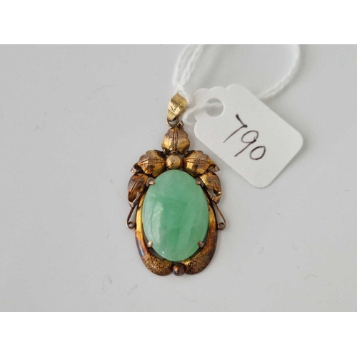 790 - A jadeite pendant 14ct gold 5.1 gms