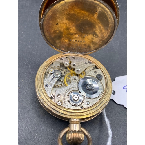 842 - A rolled gold gents pocket watch with seconds dial