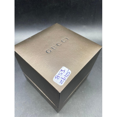 851 - A cased ladies GUCCI dress watch