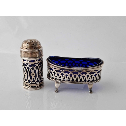 925 - Oval boat shaped salt and a pepper, both with pierced sides. Birmingham 1899/1903. 43gms