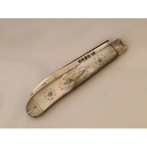 954 - Victorian silver mounted and M O P fruit knife. Birmingham 1945 By G U