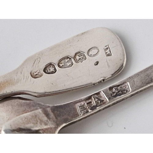 970 - Georgian brightcut teaspoon with unusual marks and a caddy spoon with shell bowl. Newcastle 1837. 25... 