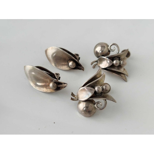 11 - Two pairs of silver earrings