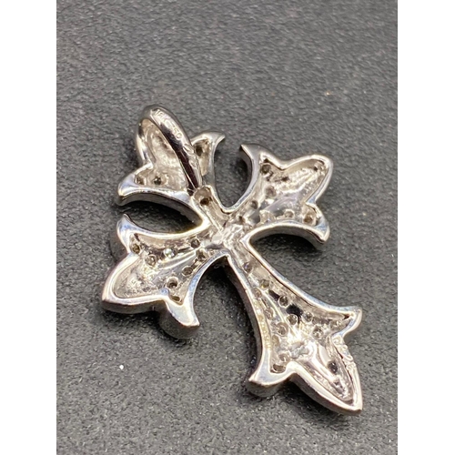 111 - A important diamond Croix de Guerre 18ct white gold French marked with fleur de lys detail in embroi... 