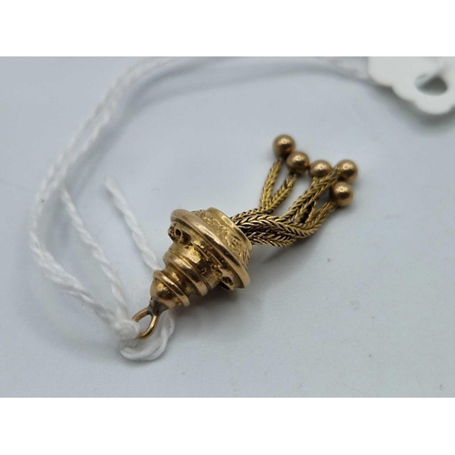 145 - A Victorian gold tassel 2.8 gms