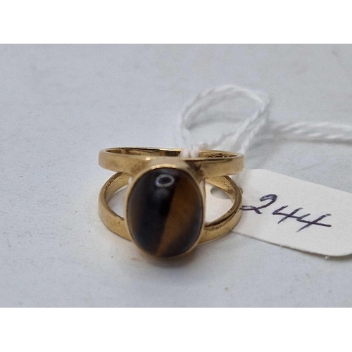 244 - A tigers eye ring 9ct size H 3.4 gms