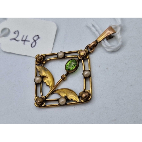 248 - A art nouveau peridot and pearl pendant 9ct 1.9 gms