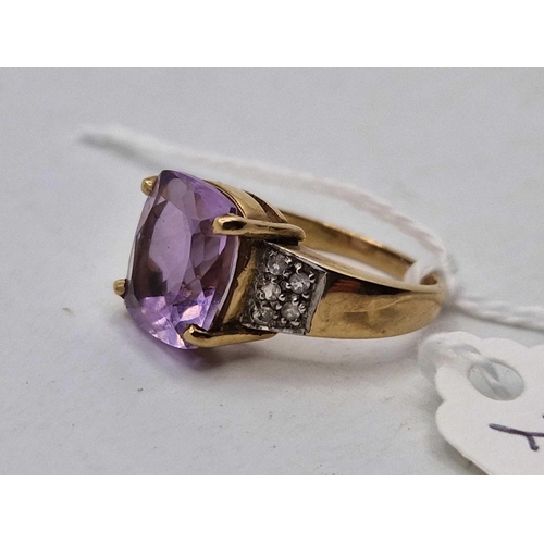 250 - A amethyst and diamond ring 9ct size N 5 gms